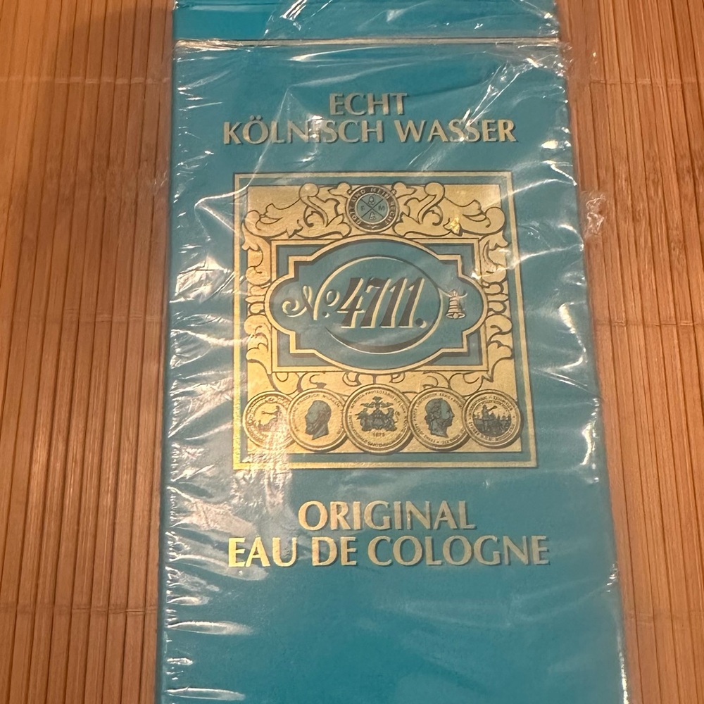 Eau de Cologne - Blue and Gold